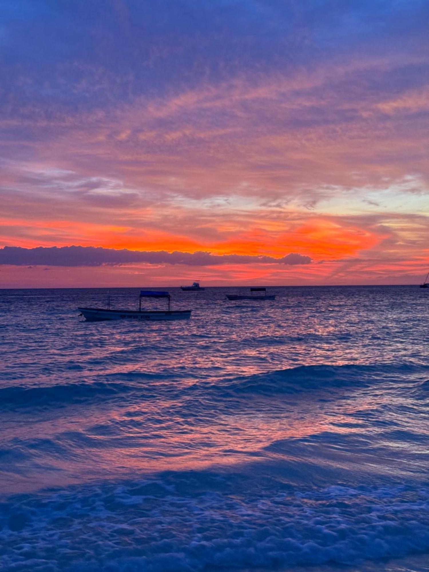 Rafiki Hotel Nungwi Beach Екстер'єр фото