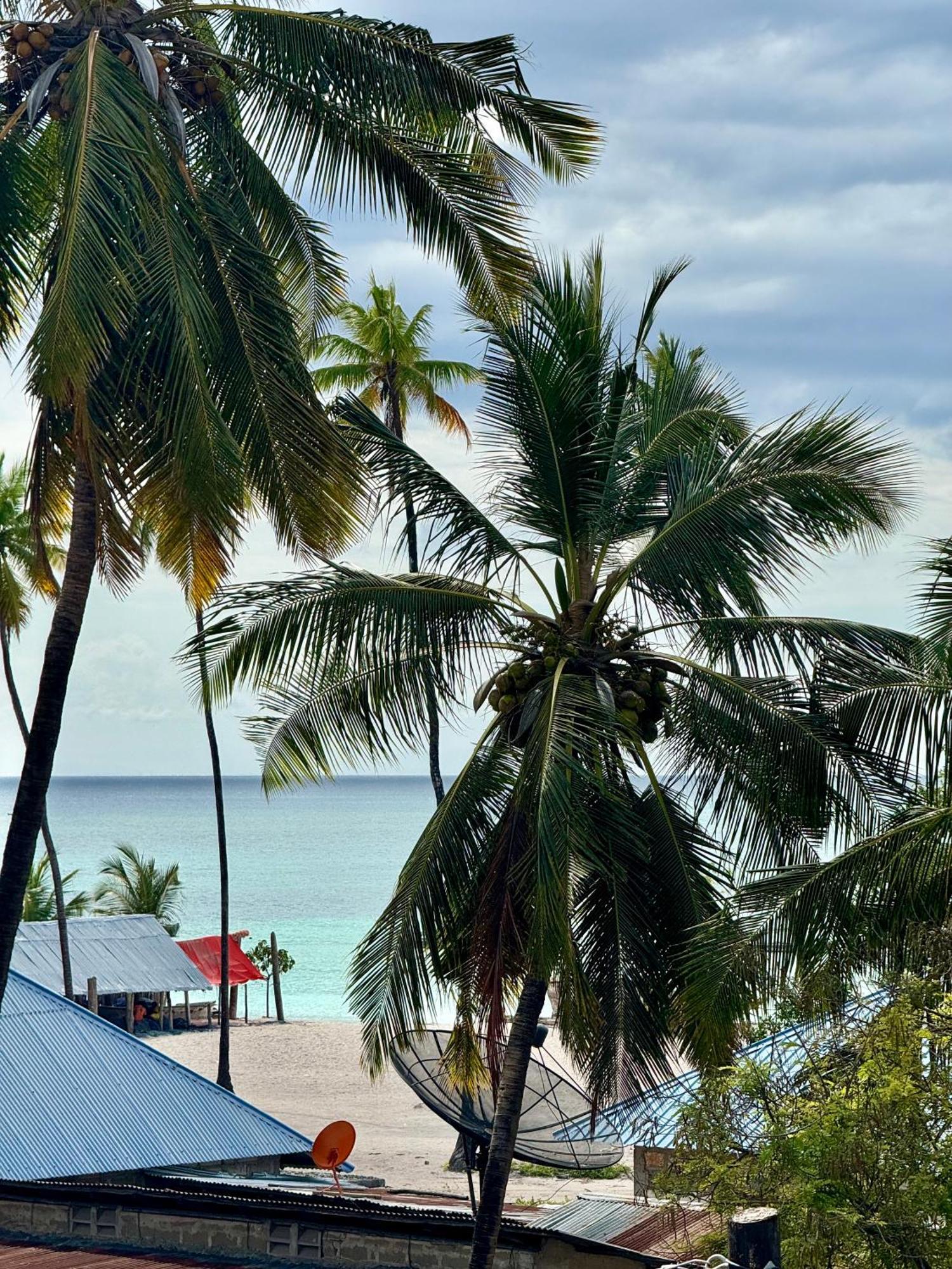 Rafiki Hotel Nungwi Beach Екстер'єр фото