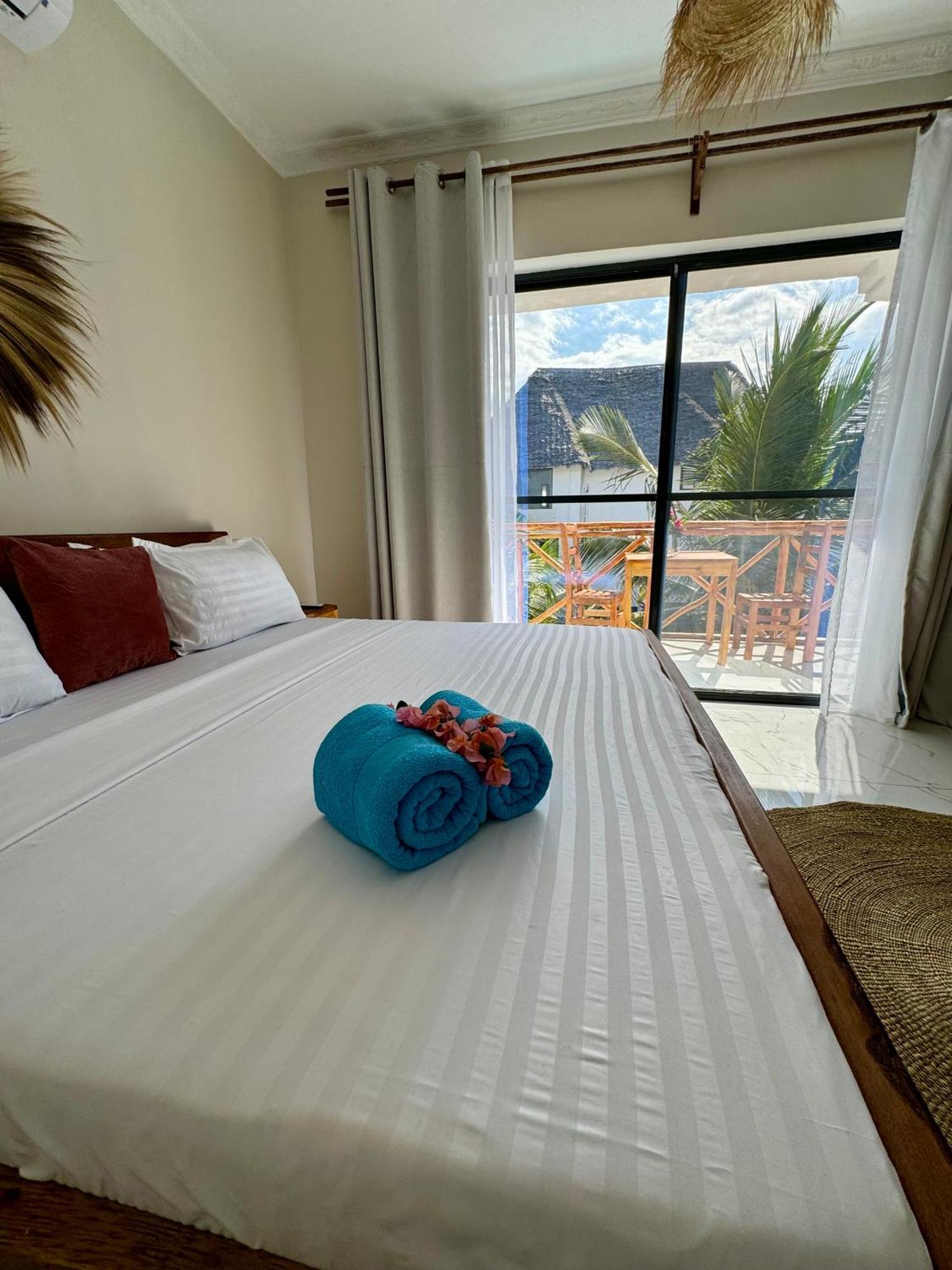 Rafiki Hotel Nungwi Beach Екстер'єр фото