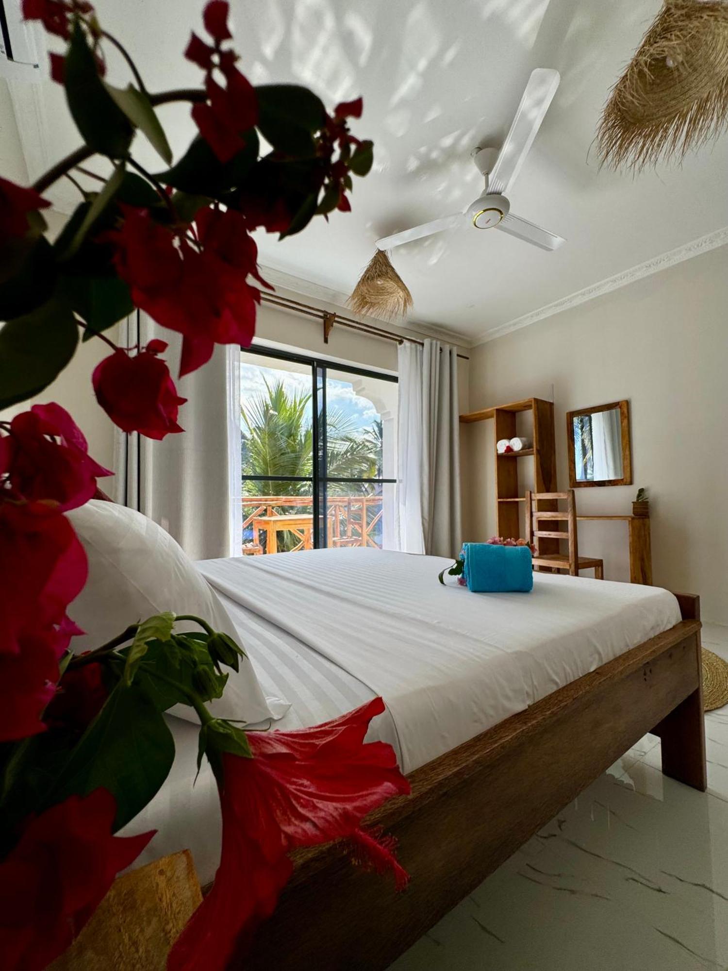 Rafiki Hotel Nungwi Beach Екстер'єр фото